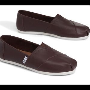 Tom’s Oxblood Leather Women’s Classic